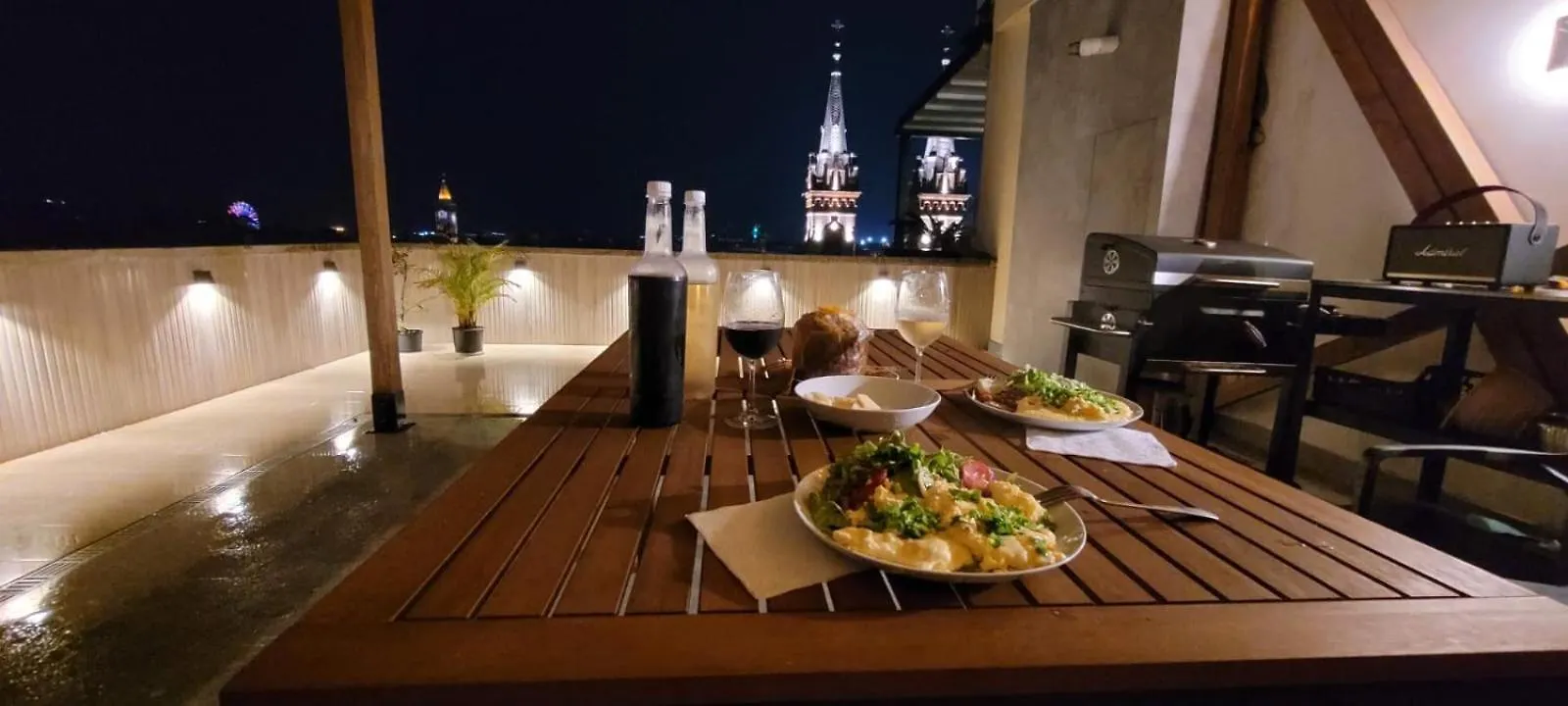 The Best Place Relax Batumi 0*,